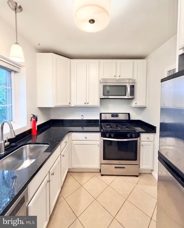 3540 Martha Custis Drive - Photo 9