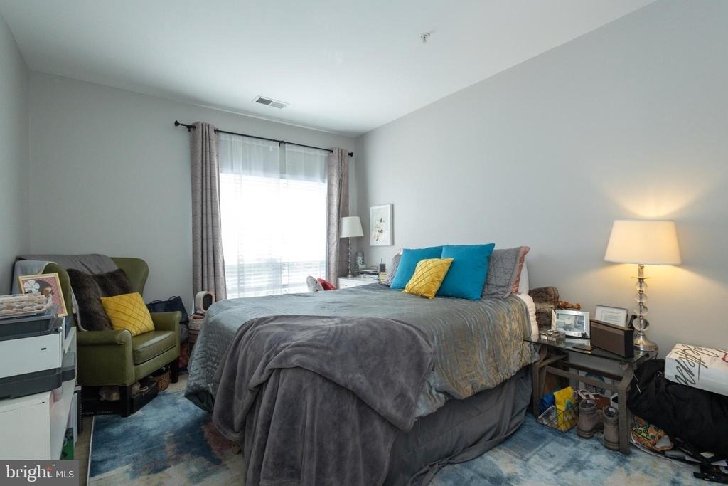 4870 Eisenhower Avenue - Photo 10