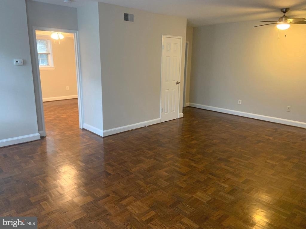 1305 N Ode Street - Photo 5