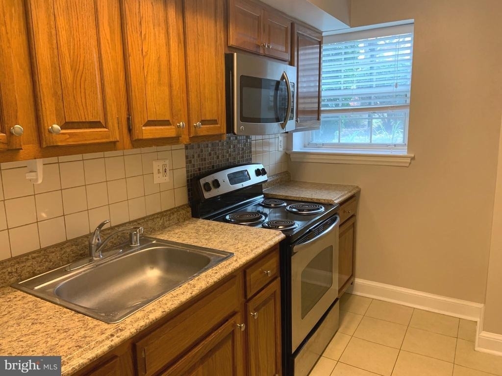 1305 N Ode Street - Photo 9