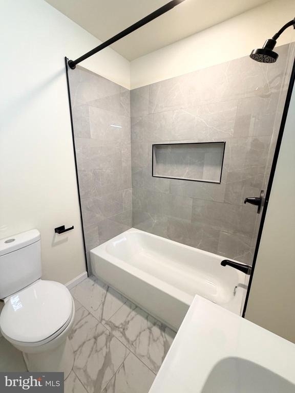 240 W Ontario Street - Photo 6