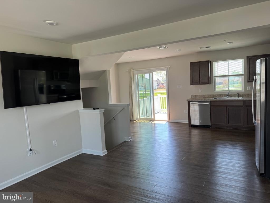 62 Rose Glen Court - Photo 2