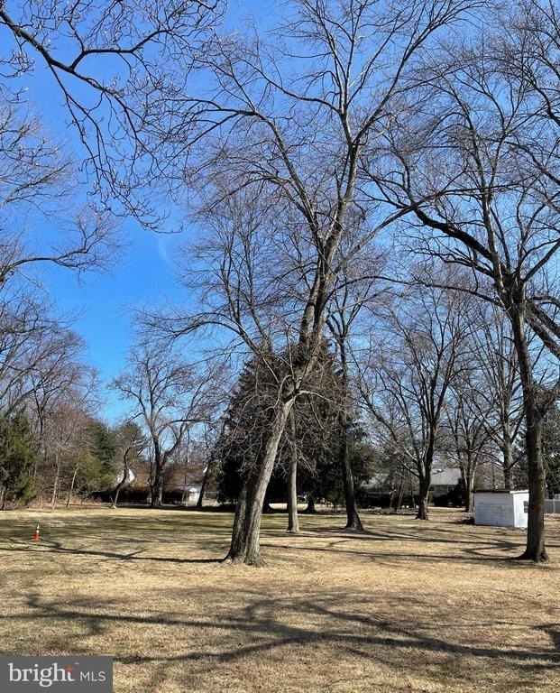 1112 Parkway Avenue - Photo 14