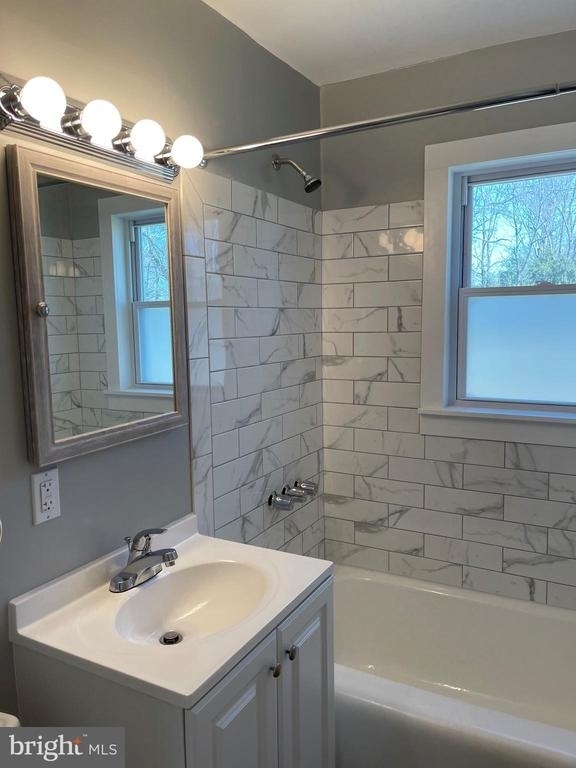 1112 Parkway Avenue - Photo 9