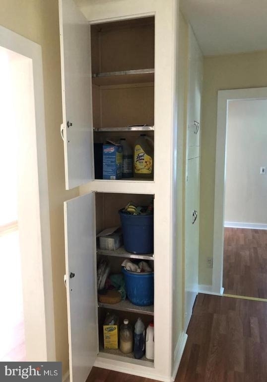 1112 Parkway Avenue - Photo 5