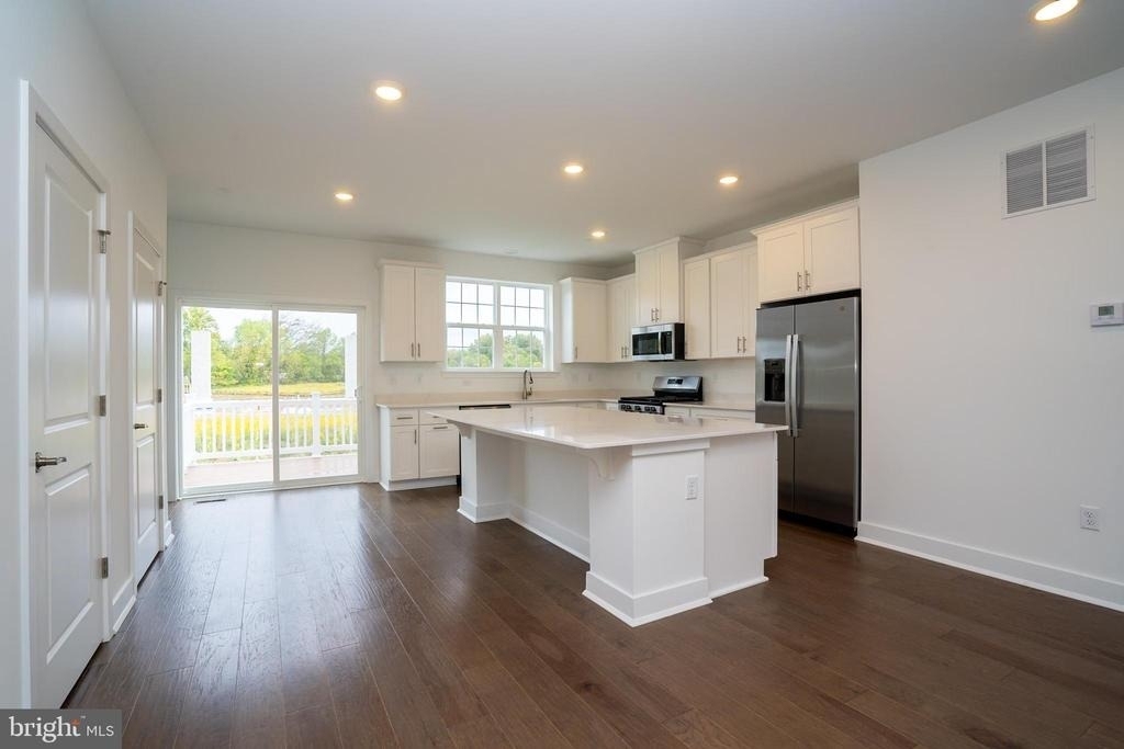 144 Ada Hightower Avenue - Photo 5