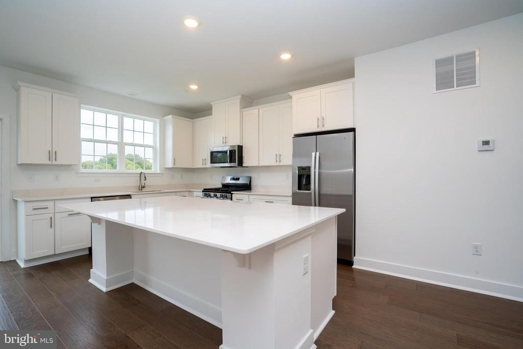 144 Ada Hightower Avenue - Photo 6