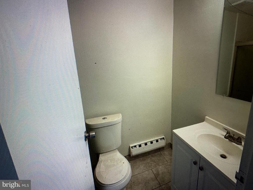 502 Bromley - Photo 9