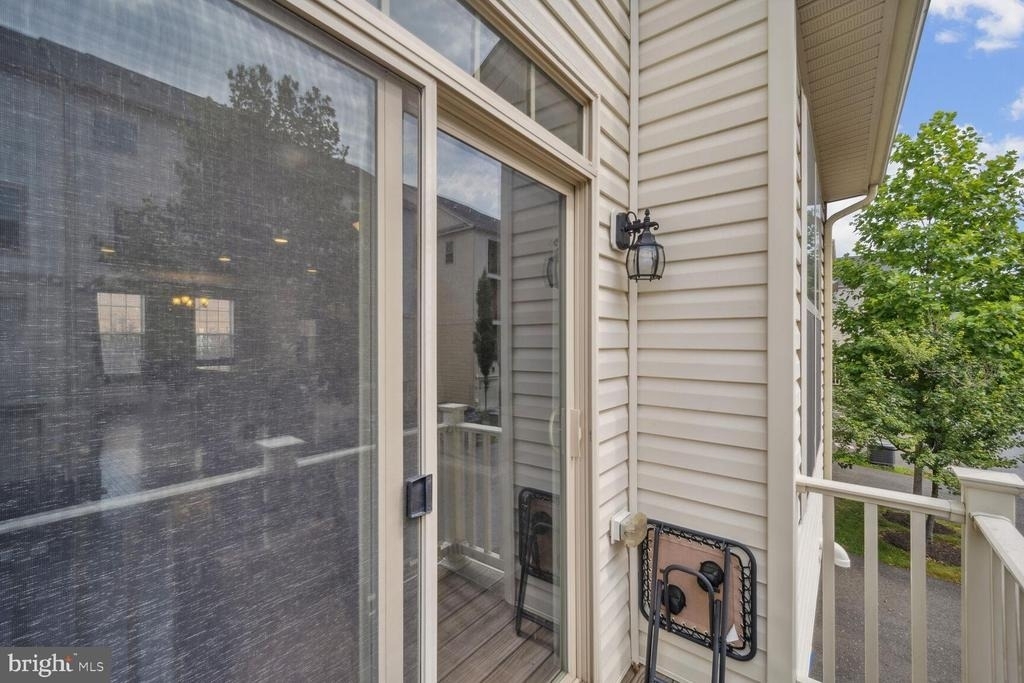 9524 Smithview Place - Photo 29