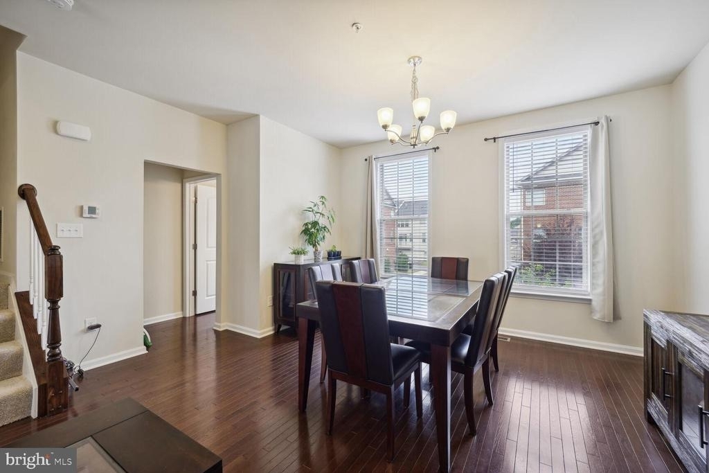 9524 Smithview Place - Photo 10
