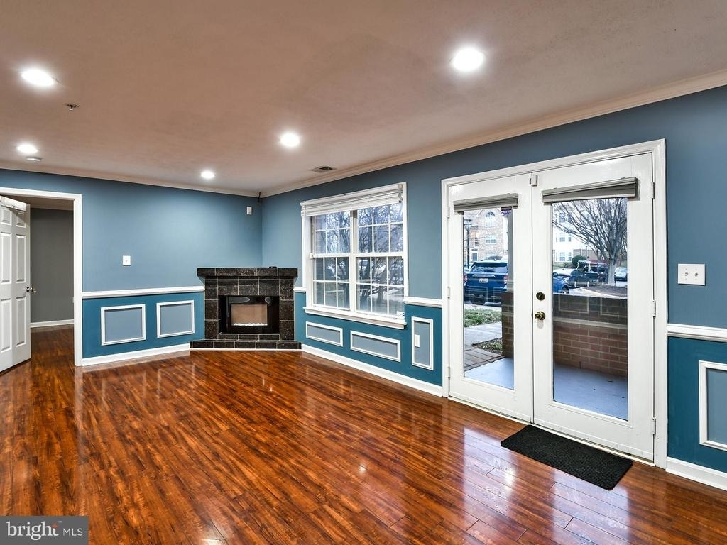 9720 Lake Pointe Court - Photo 7