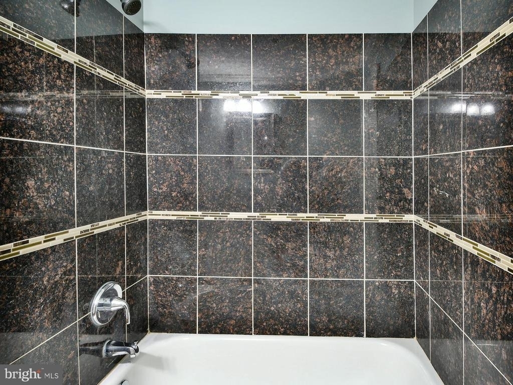 9720 Lake Pointe Court - Photo 27