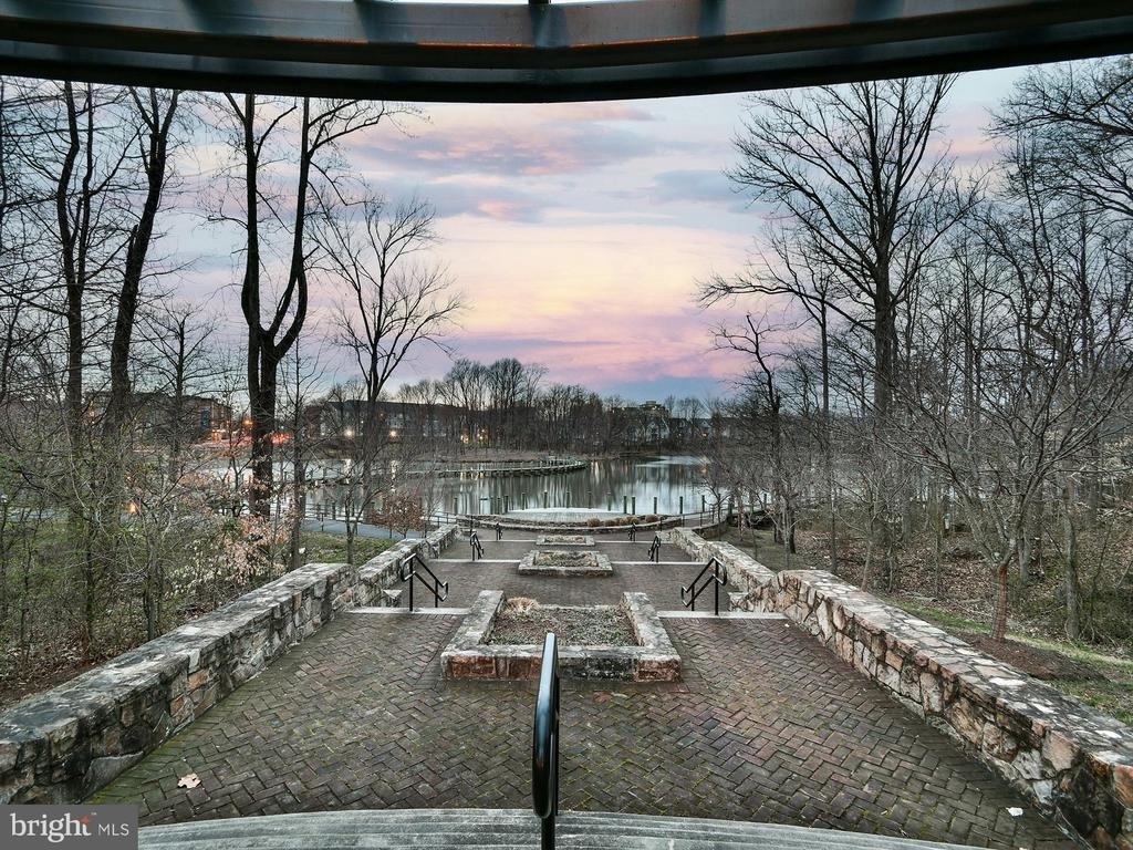9720 Lake Pointe Court - Photo 34