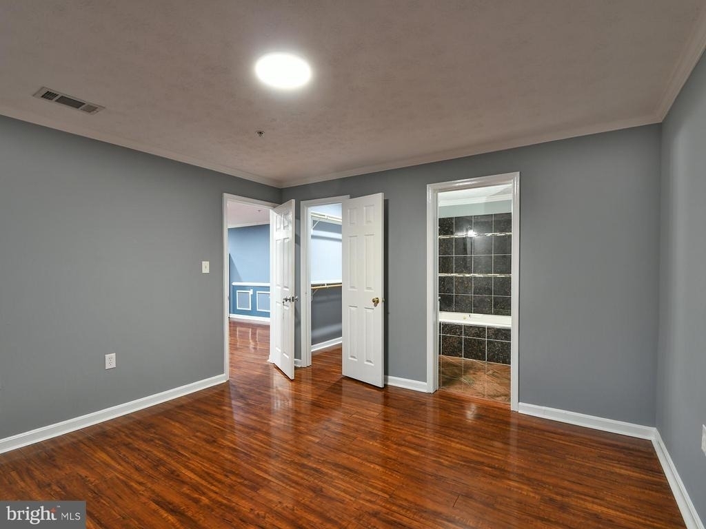 9720 Lake Pointe Court - Photo 18