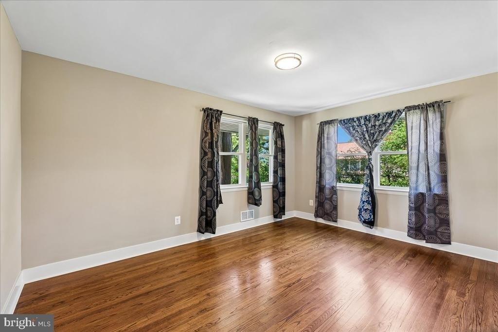 3102 Romain Court - Photo 10