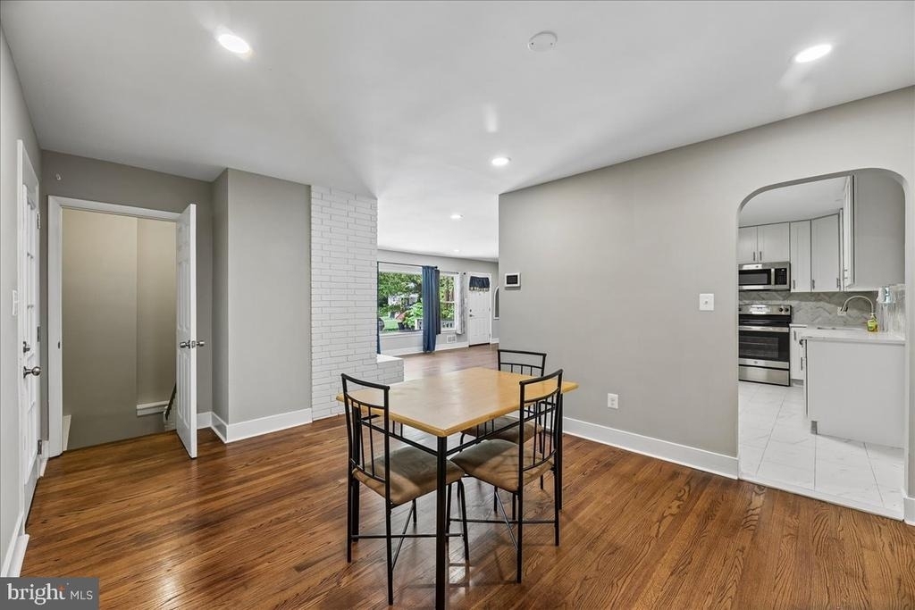 3102 Romain Court - Photo 4