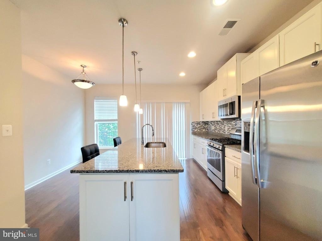 135 Prado Lane - Photo 5
