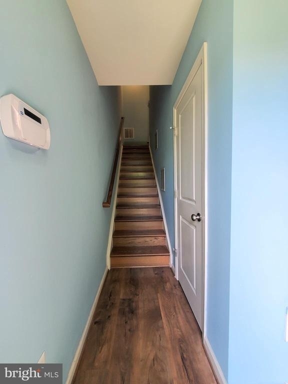 135 Prado Lane - Photo 4