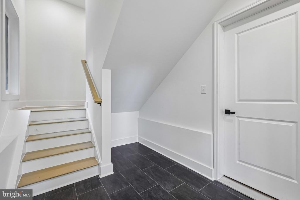 4315 Pinetree Road - Photo 20