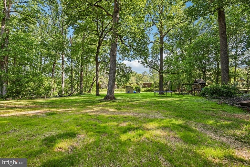 4315 Pinetree Road - Photo 27