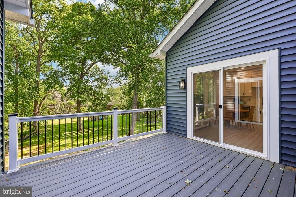 4315 Pinetree Road - Photo 10