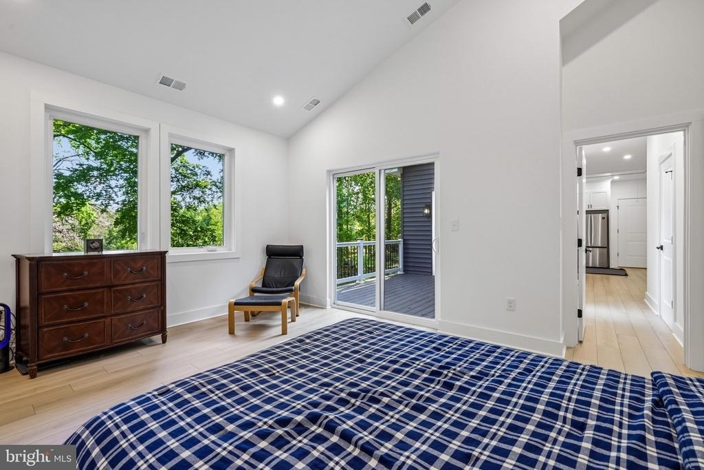 4315 Pinetree Road - Photo 13