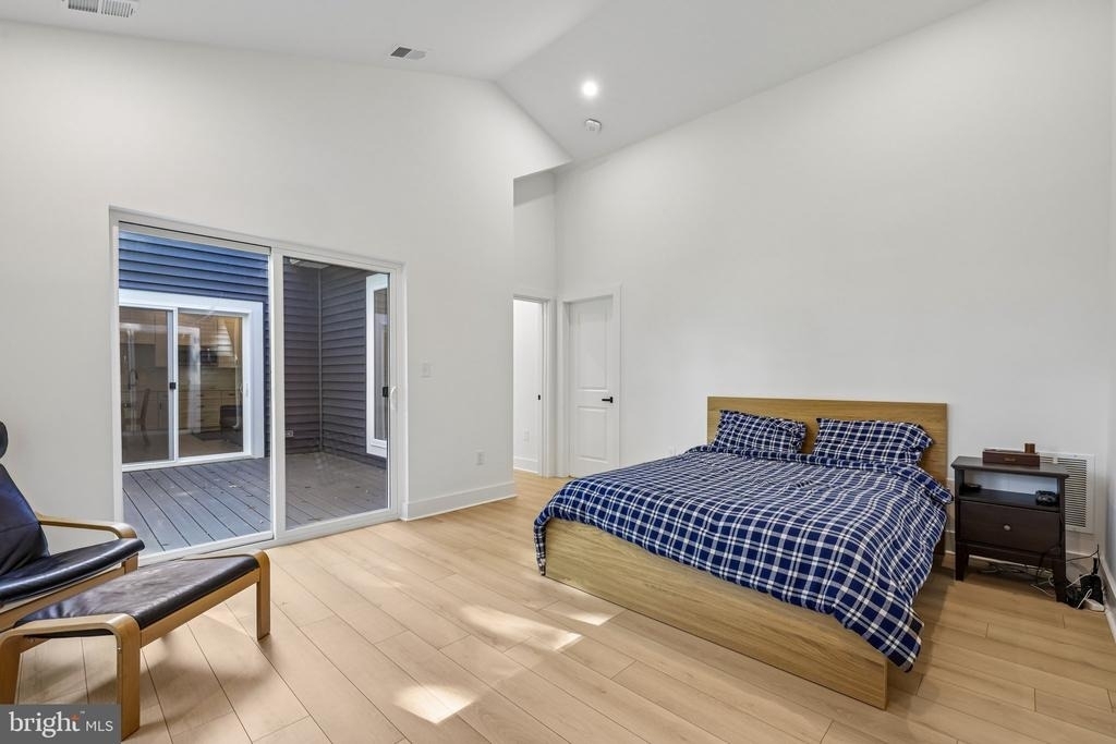 4315 Pinetree Road - Photo 12