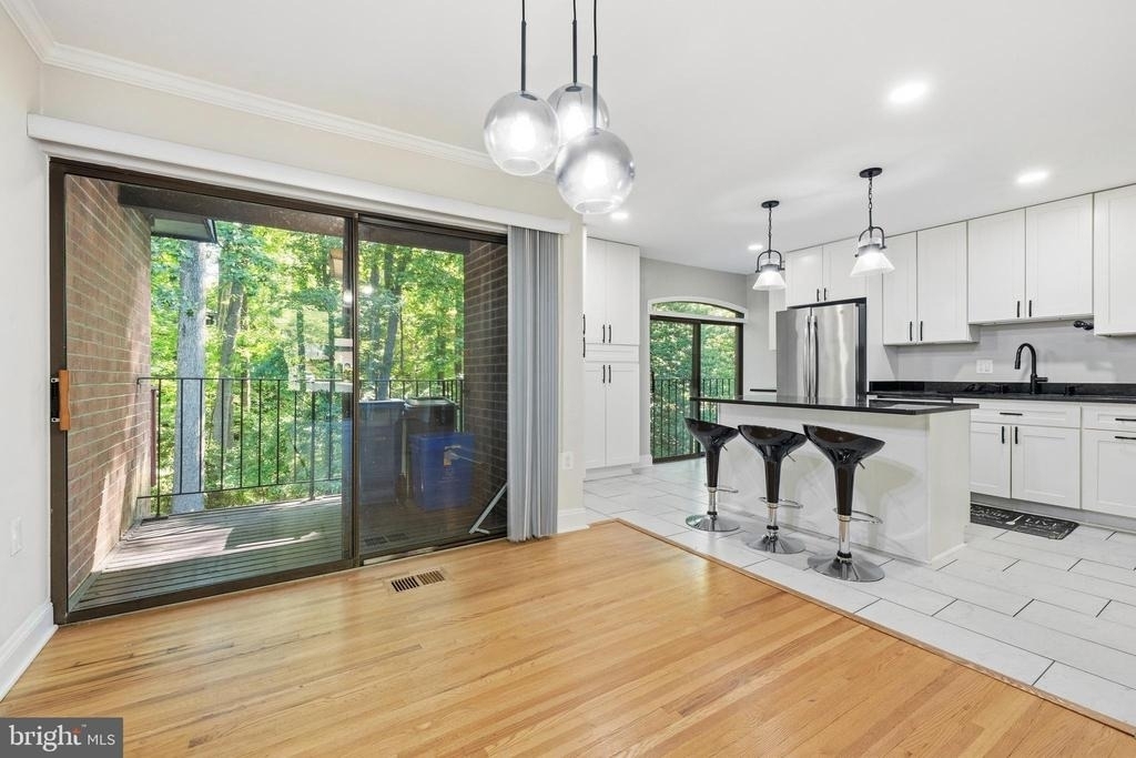 10841 Deborah Drive - Photo 5