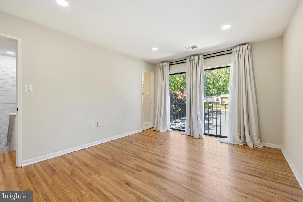 10841 Deborah Drive - Photo 12