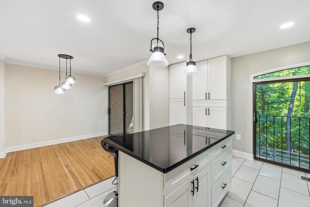 10841 Deborah Drive - Photo 8