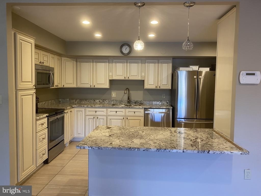 33 Stonehenge Circle - Photo 2