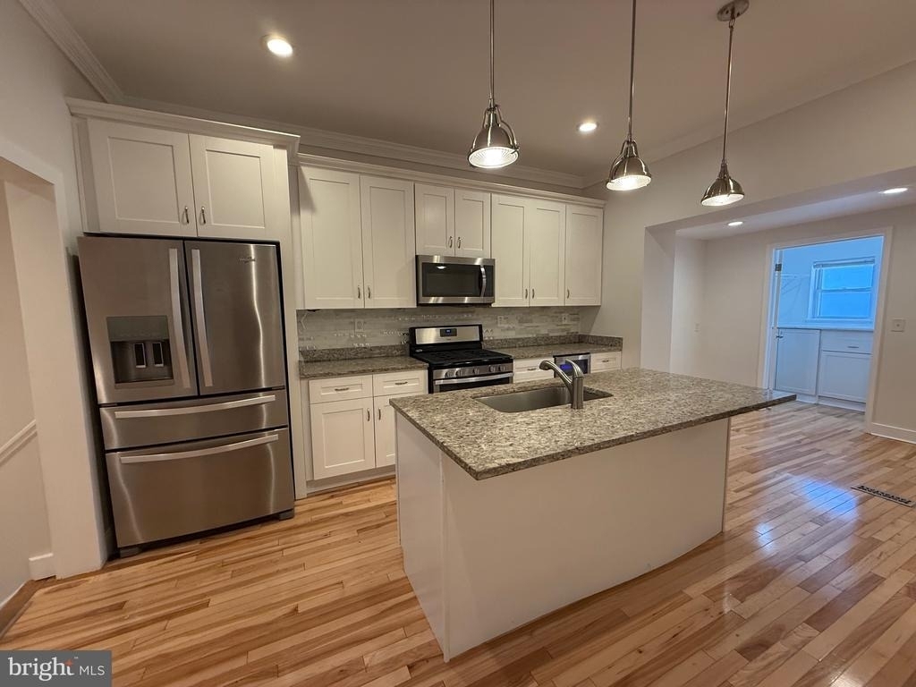 3212 E Baltimore Street - Photo 3