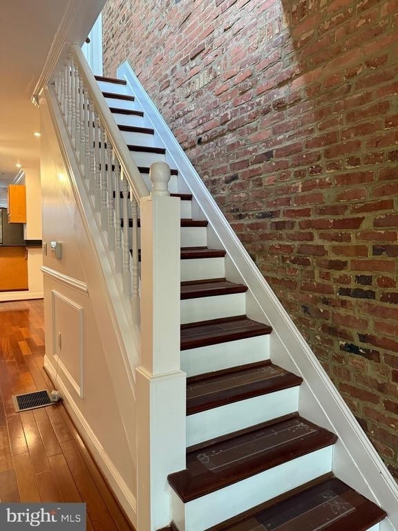 249 S East Avenue - Photo 9