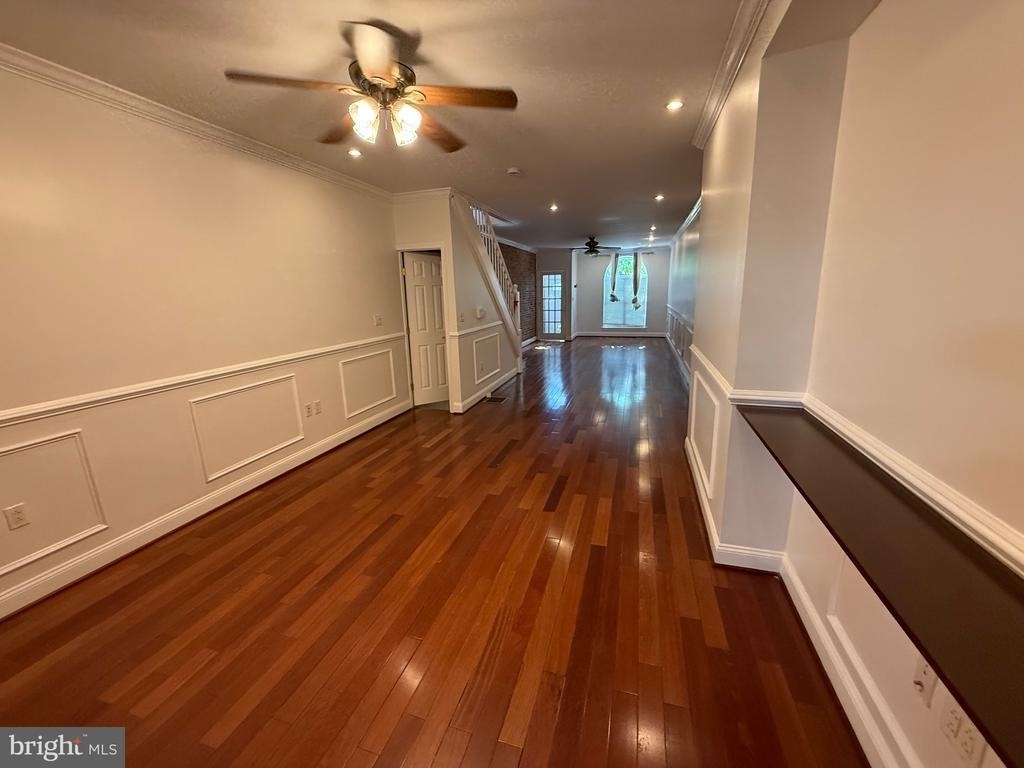 249 S East Avenue - Photo 8