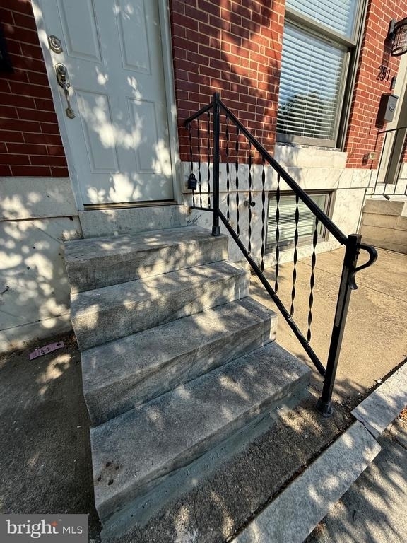 249 S East Avenue - Photo 24