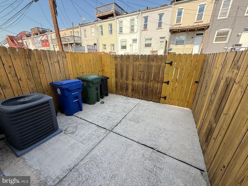 249 S East Avenue - Photo 27