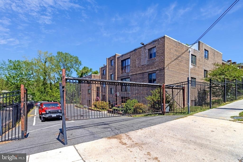 310 Atlantic Street Se - Photo 6
