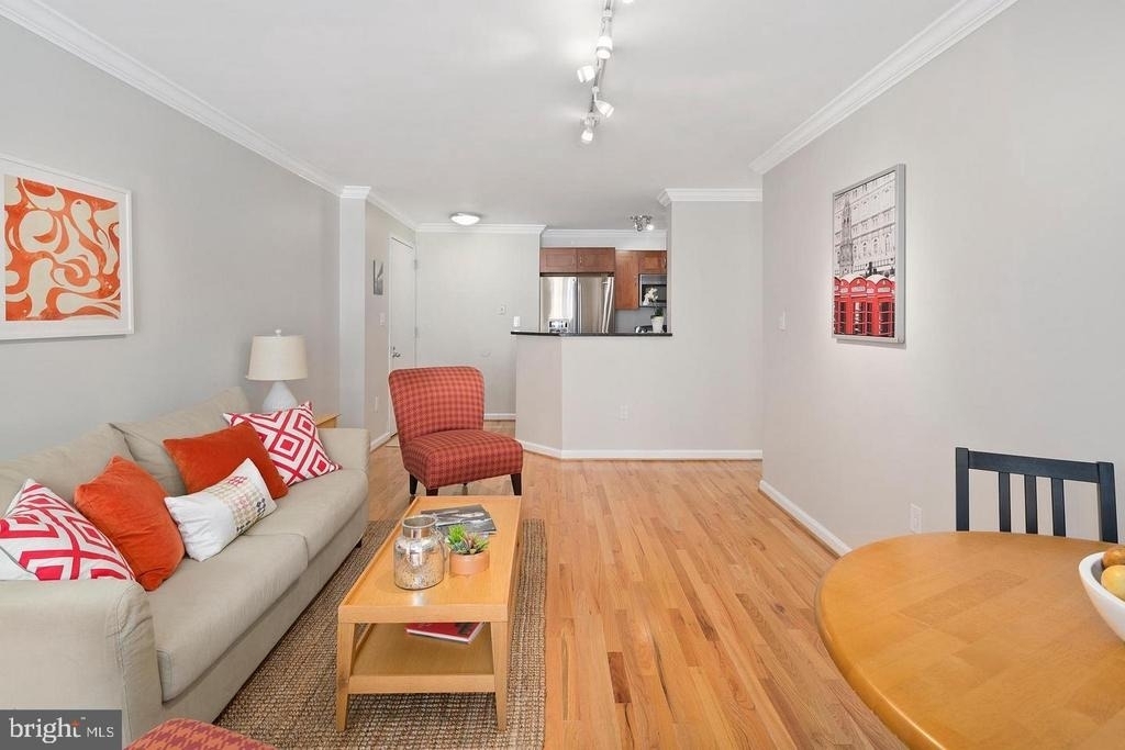 1230 23rd Street Nw - Photo 9