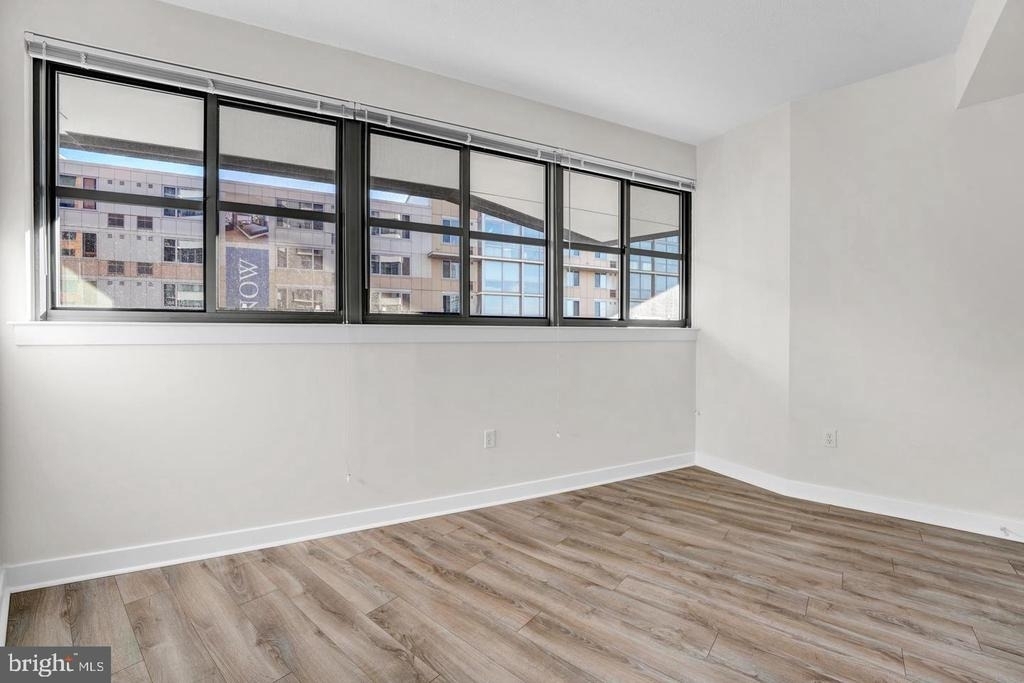 460 New York Nw - Photo 14