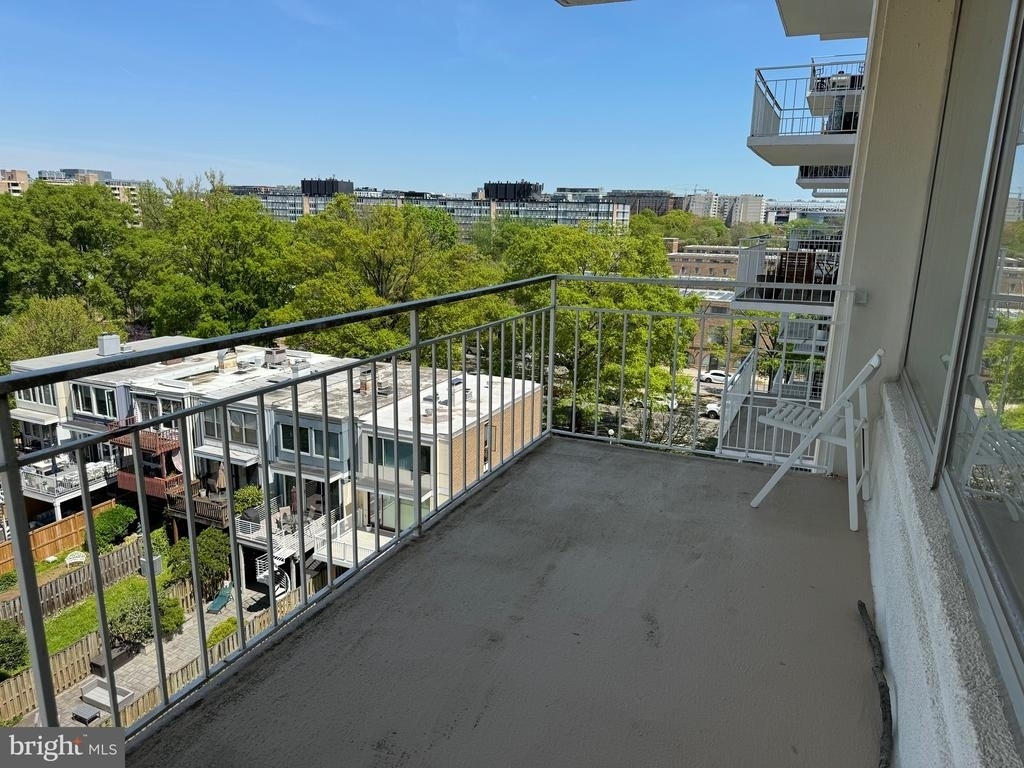 1435 4th Street Sw - Photo 8