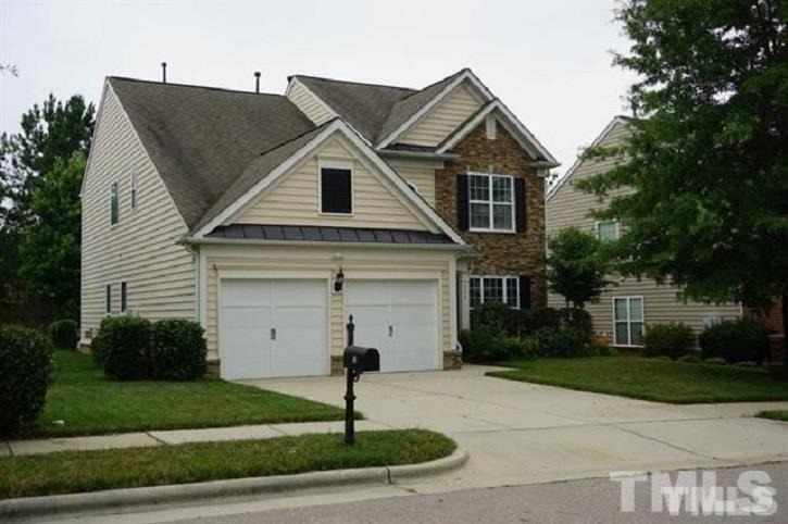 410 Euphoria Circle - Photo 0