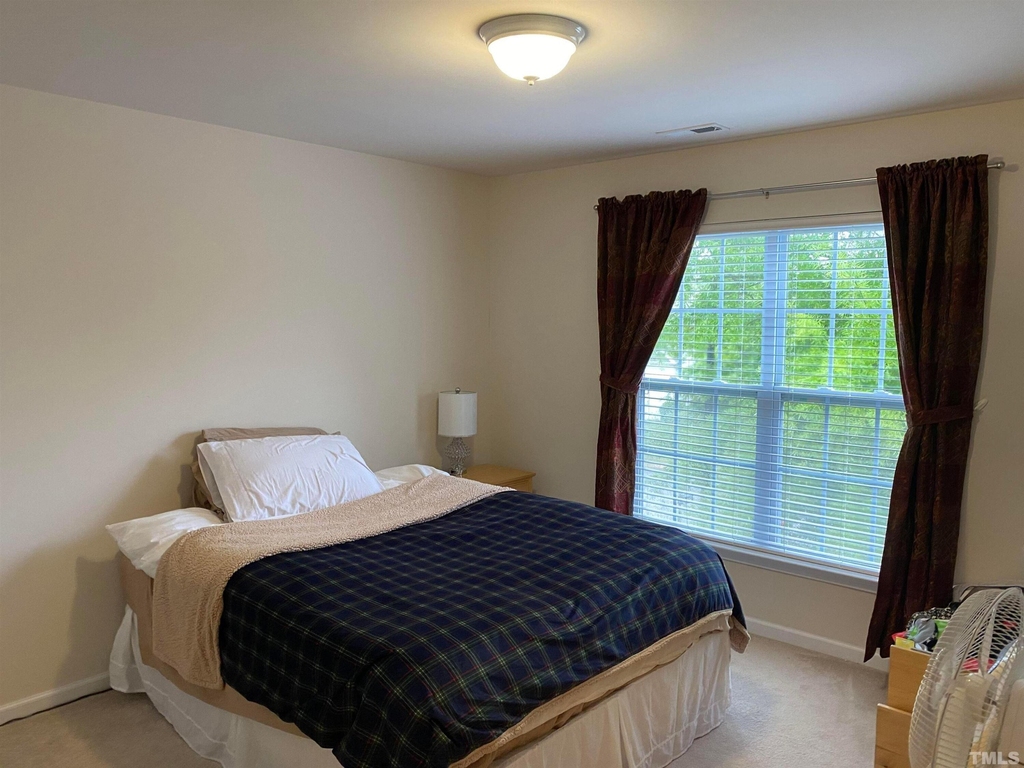 410 Euphoria Circle - Photo 10