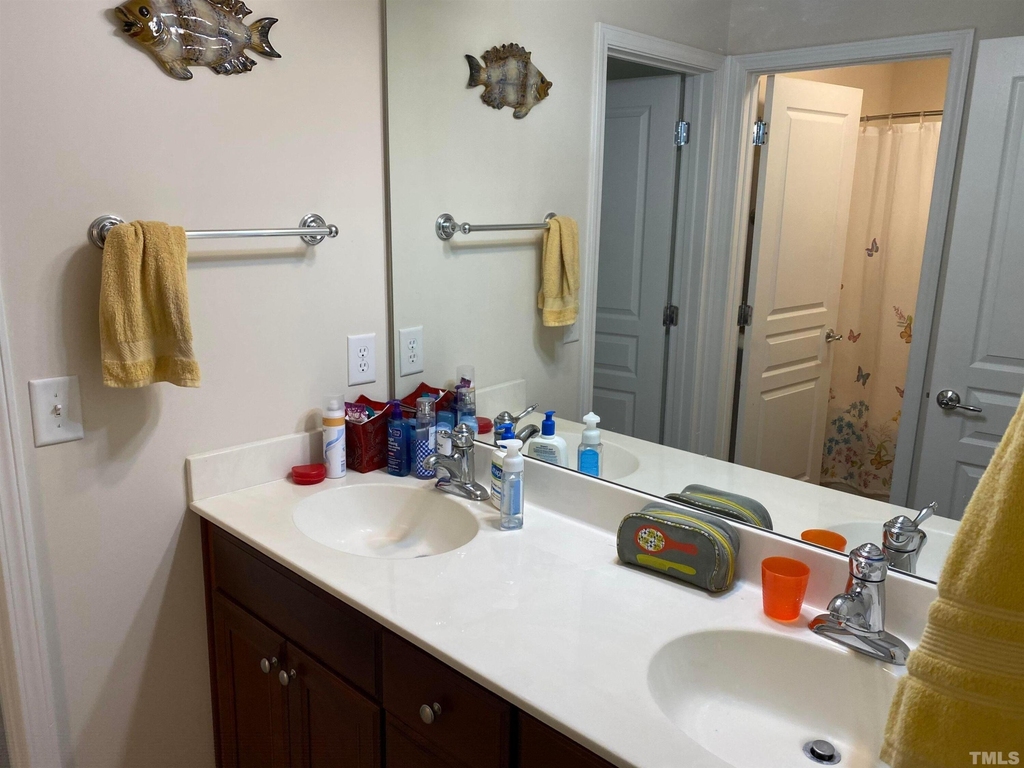 410 Euphoria Circle - Photo 8