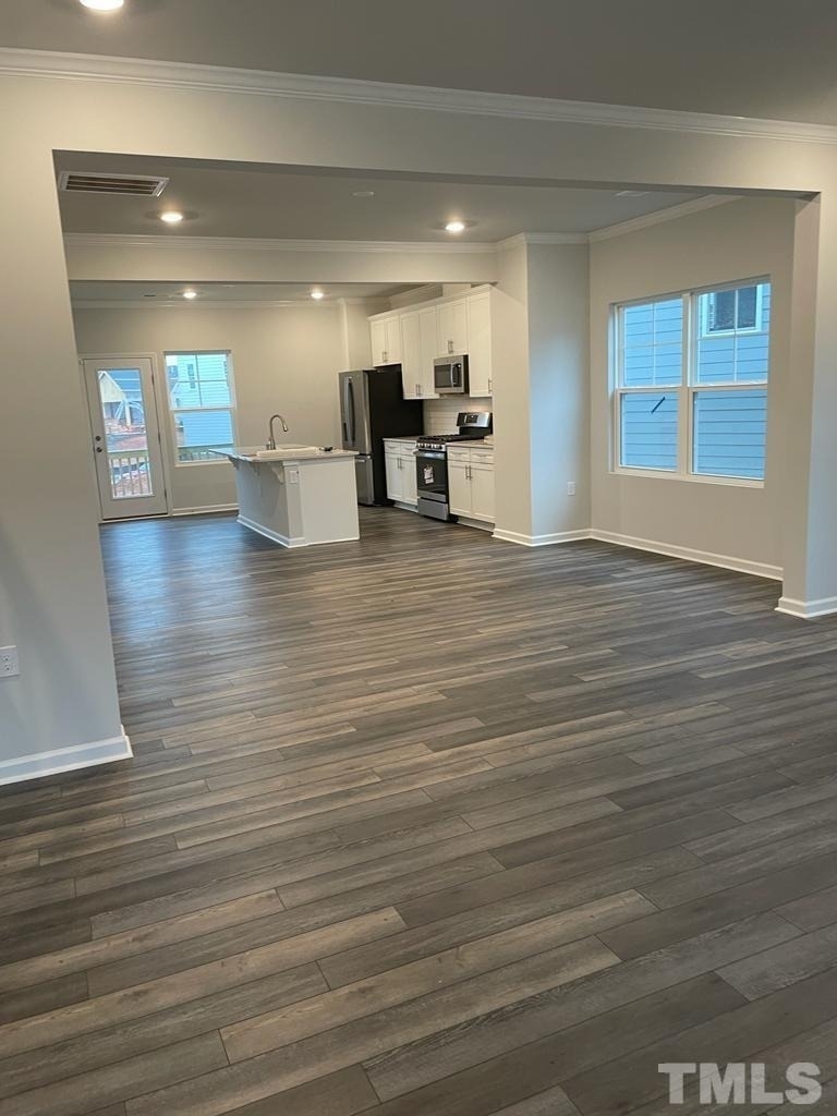 746 Gimari Drive - Photo 4
