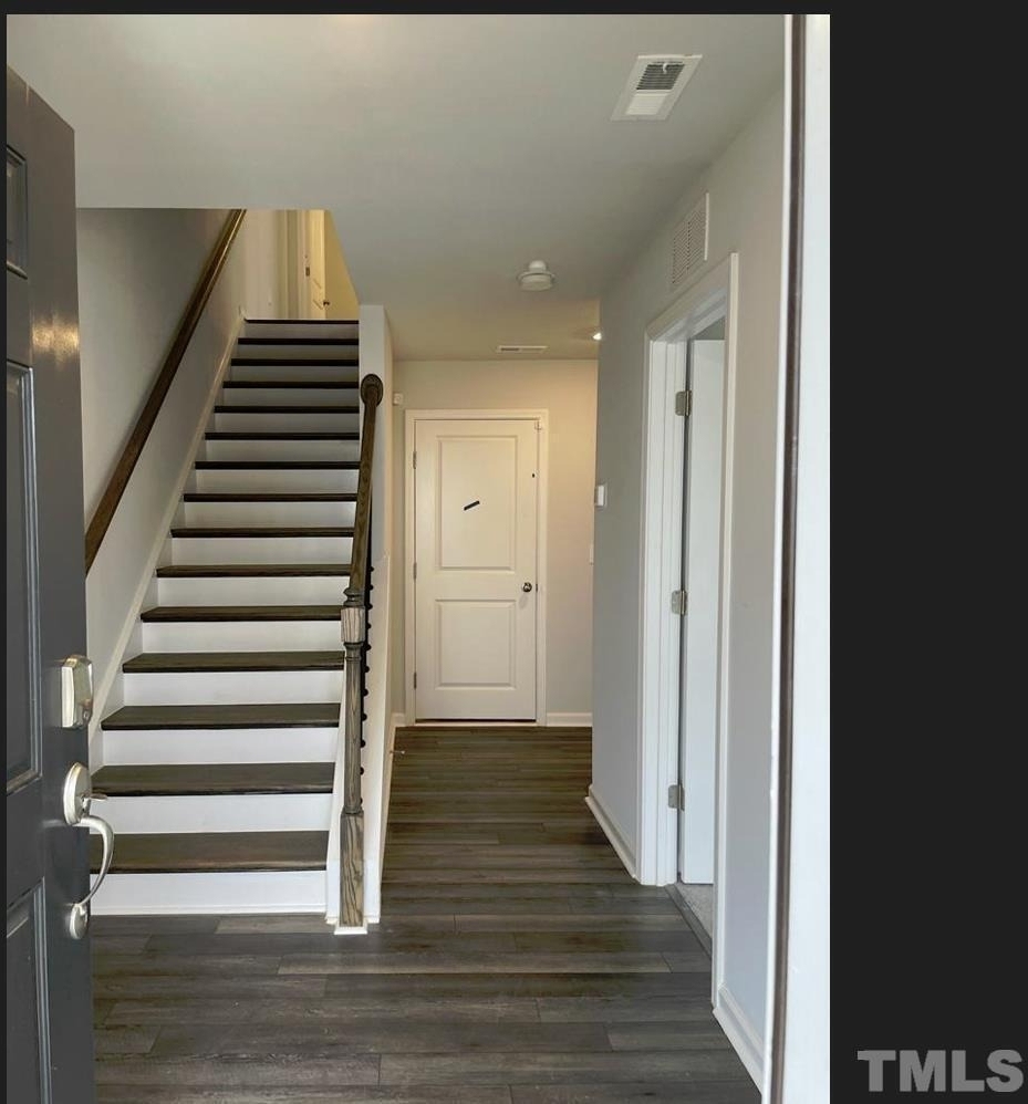 746 Gimari Drive - Photo 2