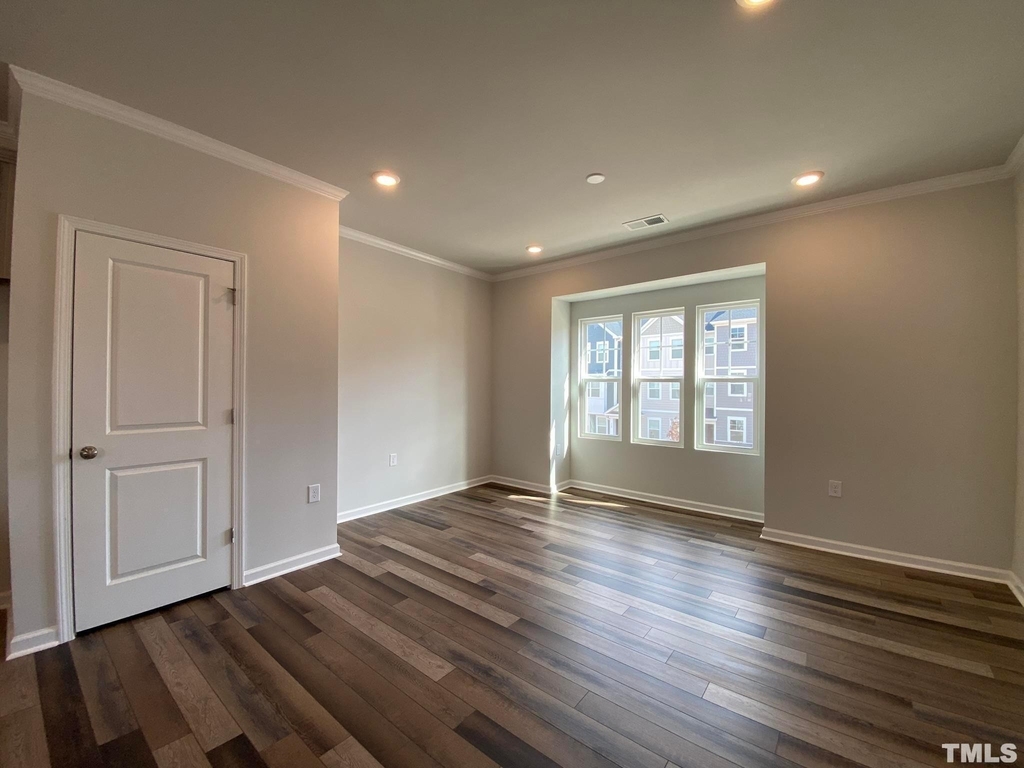 746 Gimari Drive - Photo 11