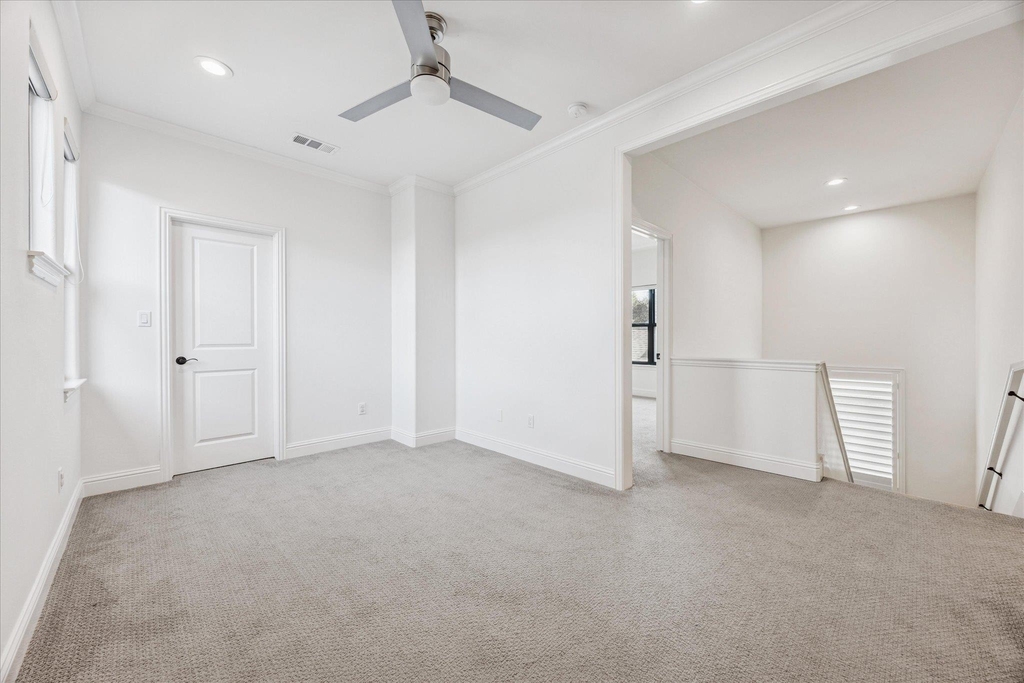 3303 Pecos St - Photo 20