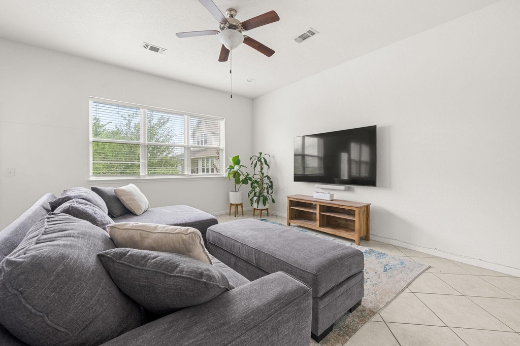 9909 Dalliance Ln - Photo 7