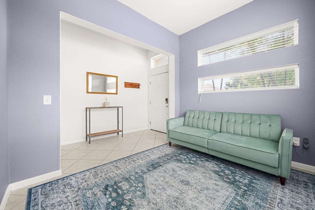 9909 Dalliance Ln - Photo 3