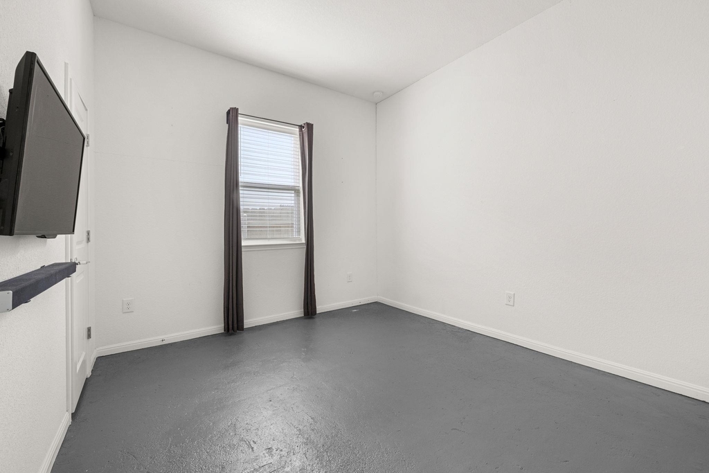 9909 Dalliance Ln - Photo 21